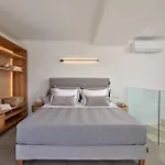 Ionic 호텔 4*