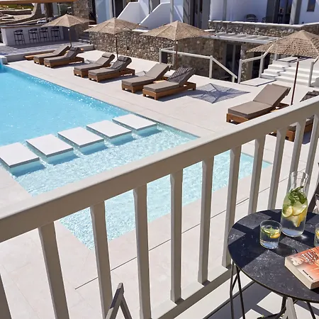 فندق Ionic سوبر بارادايس بيتش