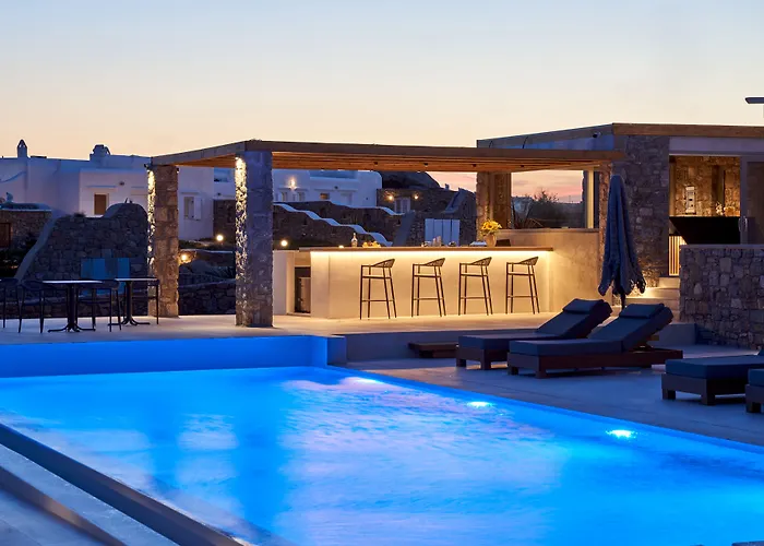 Ionic 4* Super Paradise Beach (Mykonos)